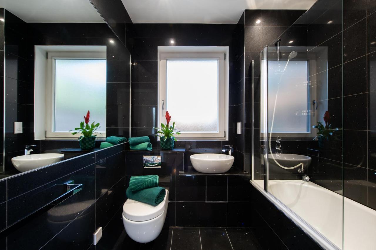 London Nino Apartments エクステリア 写真