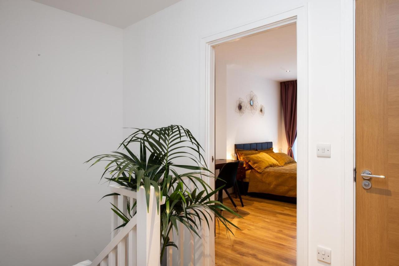 London Nino Apartments エクステリア 写真
