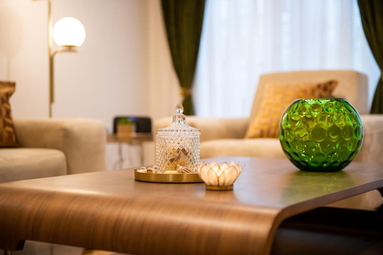 London Nino Apartments エクステリア 写真