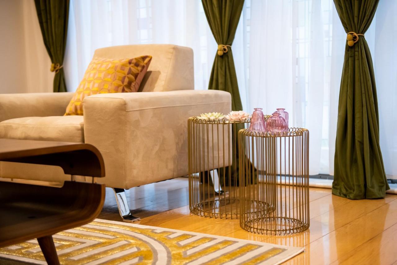 London Nino Apartments エクステリア 写真